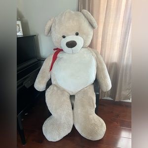 6ft giant stuffed teddy bear.